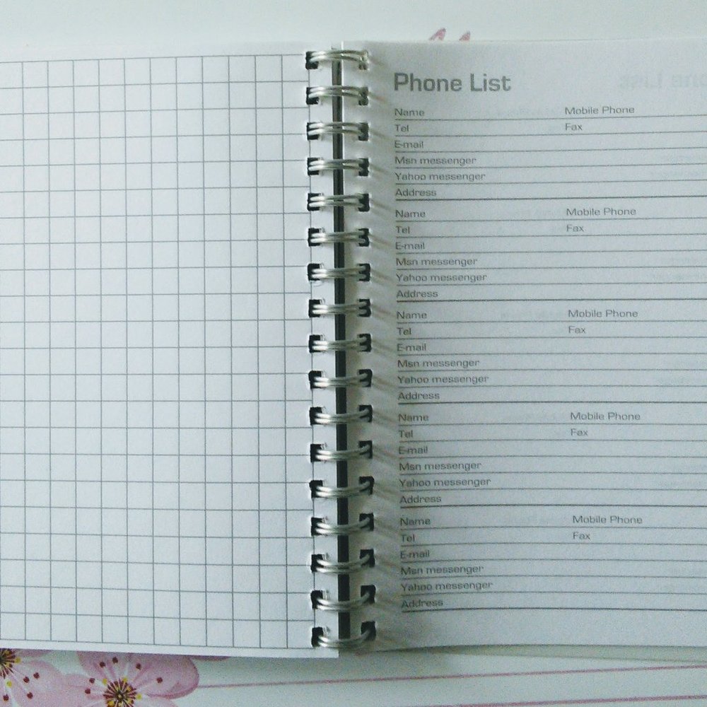 Weekly Schedule Notebook - Picture 4 of 4